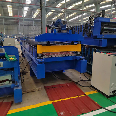kleurenstaal 840 Dakcomité Broodje die Machine hydraulische scheerbeurt vormen gebruikte staalbouw