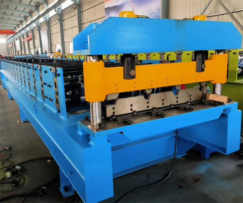 Ijzer 0.30.8mm het trapezoïdale broodje die van het dakblad het paneel vormen die van het machinemetaal machine maken