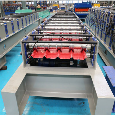 Het broodje die van het het dakpaneel van het kleurenstaal 15-20m/min machine volledig automatische 0.30.8mm vormen