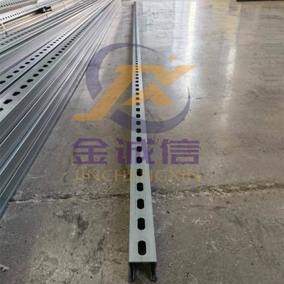 380V broodje die Machine voor Zonnestructuur 41*21mm vormen Unistrut Kanaalbroodje die Machine vormen