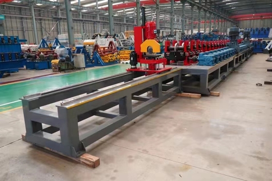 C Kanaal Unistrut Broodje die Machine 8-15m/min voor zonnepaneelsteun vormen