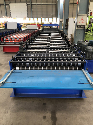Het de muurpaneel van het hoge snelheidsdak plooide bladbroodje vormt machine om Dak Te bouwen