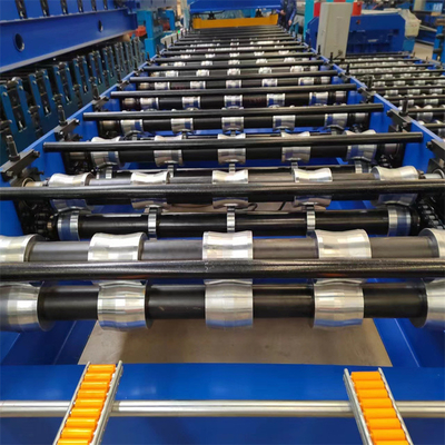 Galvaniseerde metaal Geschilderde Casted 840 Ibr Dakcomité Broodje Vormt Machine voor Bouwmaterialen