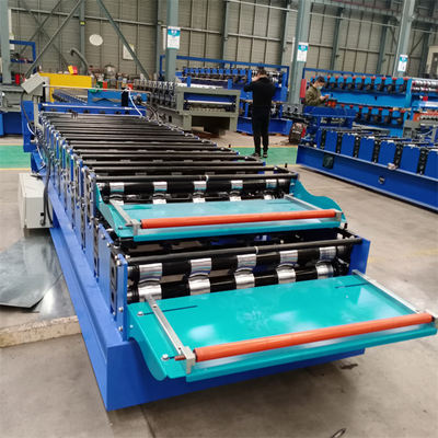 Dubbel de laagbroodje die van het kleurenstaal machine volledig automatische 0.3mm0.8mm vormen