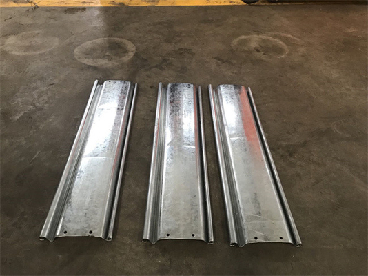 Gesmede de Deur Rolling Machine 380V 50Hz Hoogwaardige No.45 van het aluminiumblind