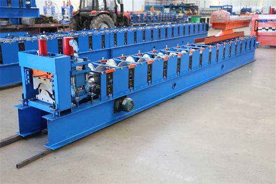 Gegalvaniseerd de randglb broodje die van het hoge snelheidsdak machinetegel vormen die machines maken