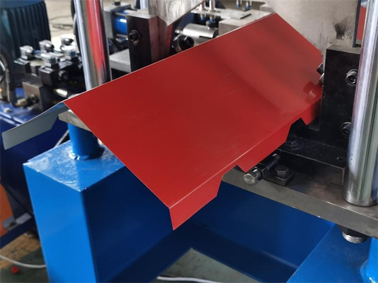 De randglb broodje die van het Aluzinc volledig automatisch Dak die machinehoge snelheid vormen voor dakpaneel wordt gebruikt