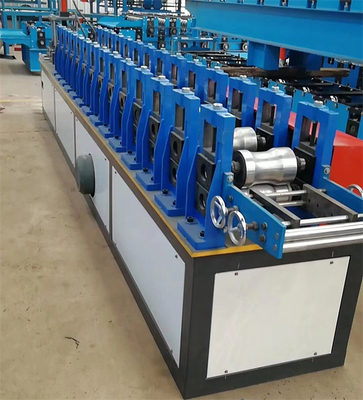 Het Broodje die van de Deurlatjes van de aluminiumrolling shutter Machine 15-20m/min vormen