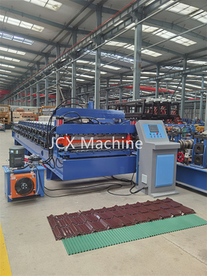 Automatisch het Comité van het Hoge snelheidsdak Broodje die Hydraulische Motor van de Machine de Dubbele Laag 4KW vormen