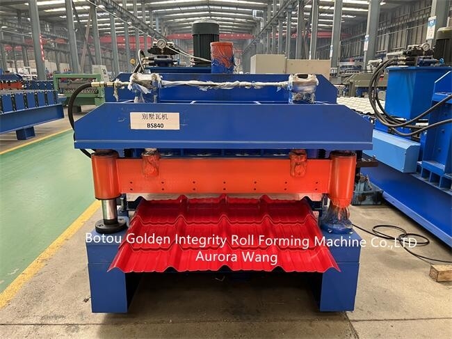 Het verglaasde Golf het Metaalblad van de Dakwerkmachine 5.5KW walst het Vormen van Machine koud