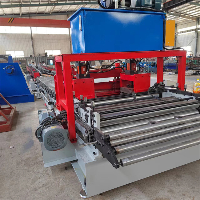 Gegalvaniseerd Staal 0.82.5mm PLC van Kabeltray roll forming machine het Controleren